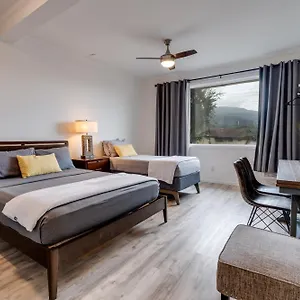Apartment Unit 18 Maui Ohana Modern, Wailuku